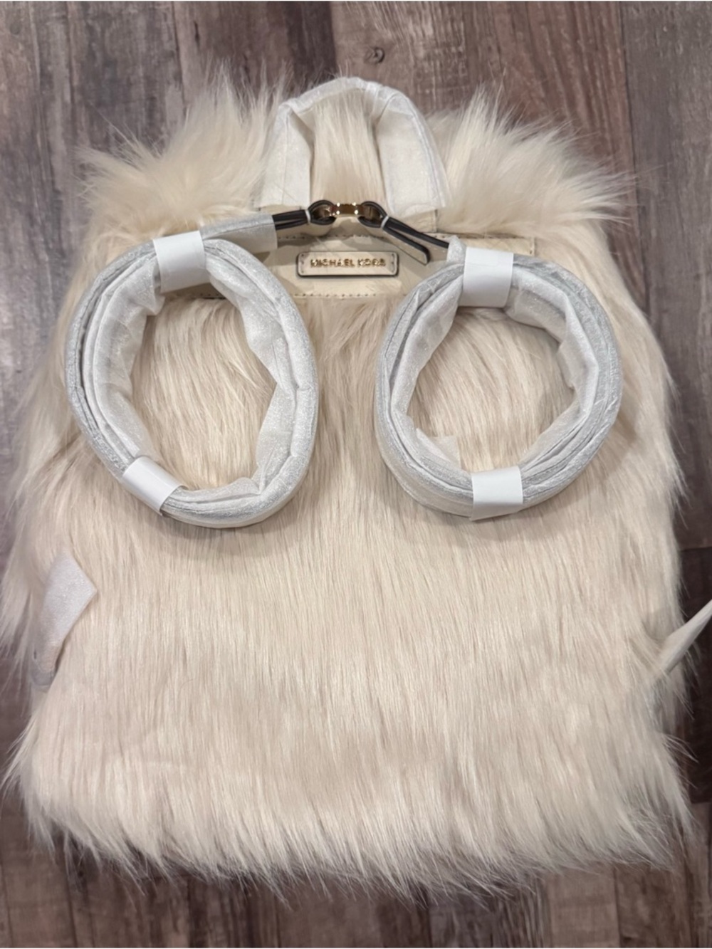 New With Tags MICHAEL KORS Quinn Medium Flap Faux Fur Backpack Natural AUTHENTIC - Picture 7 of 11